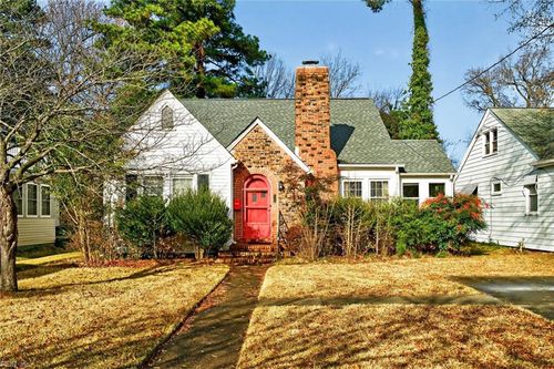 1426 Cedar Ln, Norfolk, VA, 23508-1716 | Card Image