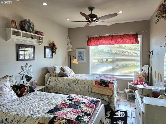 Bedroom-# 3 | Image 26