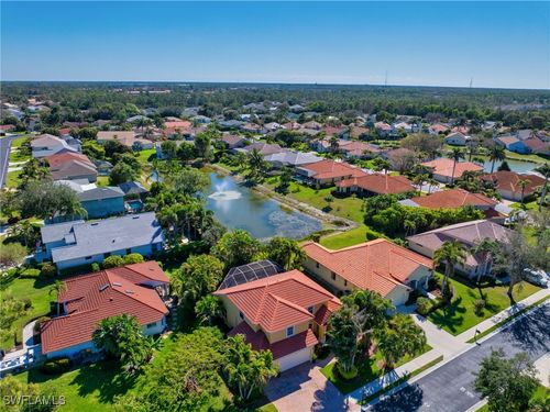 5005 Old Pond Dr, NAPLES, FL, 34104-6663 | Card Image