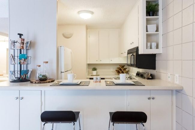 APT-213 - 3212 Red River St, Condo with 2 bedrooms, 1 bathrooms and 47 parking in Austin TX | Image 4