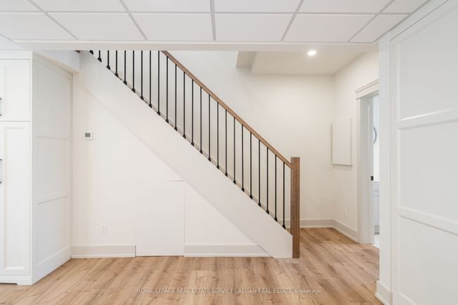 267 Dundurn St S, Home with 2 bedrooms, 2 bathrooms and 1 parking in Hamilton ON | Image 17