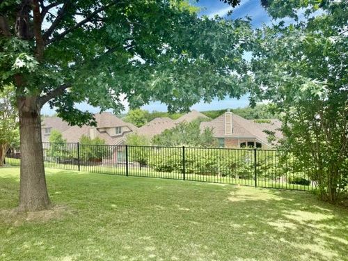 4521 Lakeside Hollow St, Roanoke, TX, 76262-3722 | Card Image