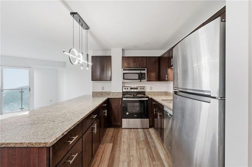 1011-3838 Rainbow Blvd, Kansas City, KS, 66103-2935 | Card Image