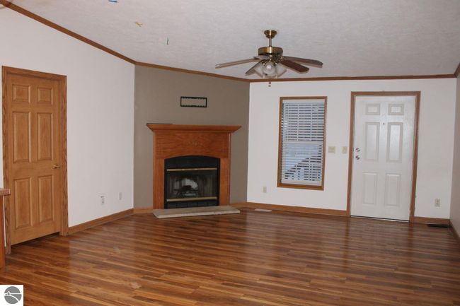 2071 Driftwood Ln Ne, House other with 3 bedrooms, 2 bathrooms and null parking in Kalkaska MI | Image 14