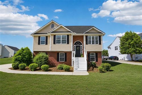 9720 Poole Rd, Villa Rica, GA, 30180-3328 | Card Image
