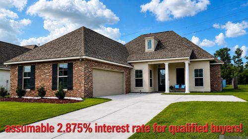980 Lakehaven Dr, Gonzales, LA, 70737-5449 | Card Image