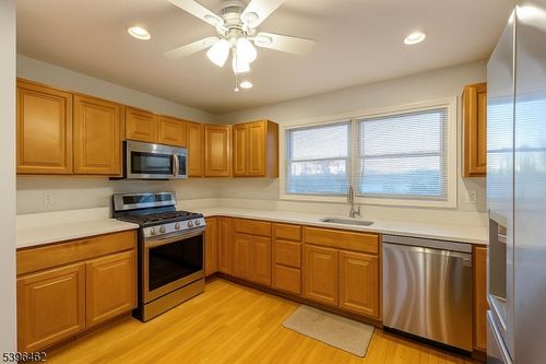 268 State Route 36 E, North Middletown, NJ, 07748-5260 | Card Image