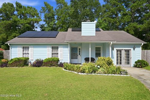 205 Meadow Ln, Jacksonville, NC, 28546-9122 | Card Image