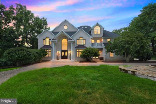 9941 Lawyers Rd, VIENNA, VA, 22181-2937 | Card Image