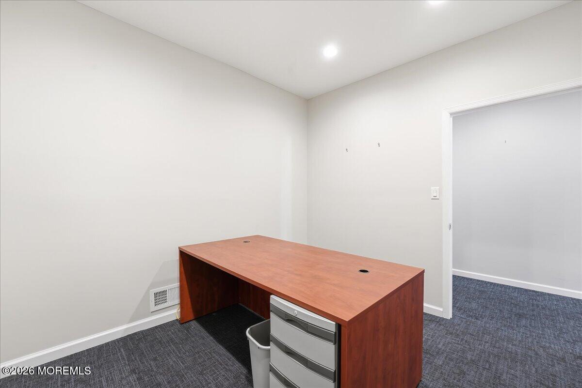 Commercial Lease in Matawan 5