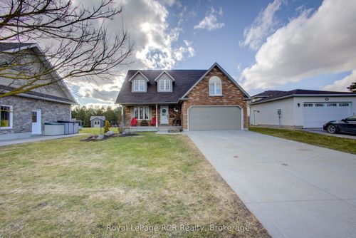 232 Conestoga St N, Arthur, ON, N0G1A0 | Card Image