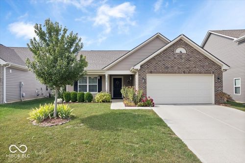 1922 Cold Springs Dr, Pendleton, IN, 46064-5511 | Card Image