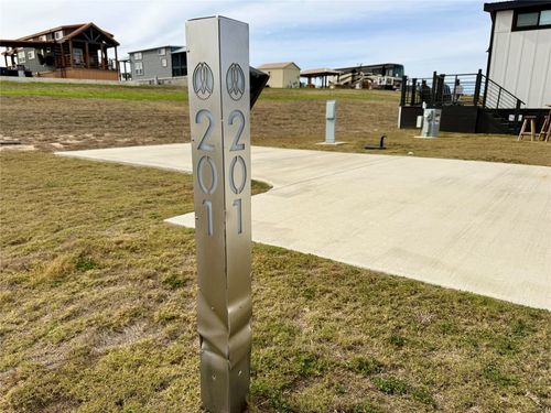 201-5386 Ranch Road 1376 Road, Fredericksburg, TX, 78624 | Card Image