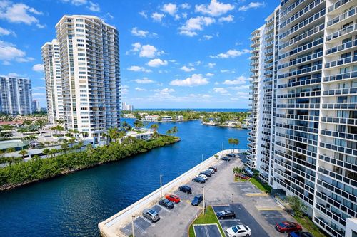 1033-20505 E Country Club Dr, Aventura, FL, 33180-3057 | Card Image