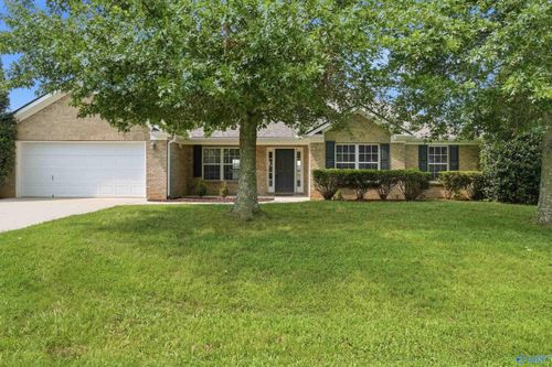 184 Oakcrest Rd, Huntsville, AL, 35811-9056 | Card Image