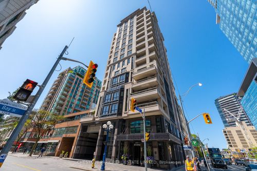 202-68 Yorkville Ave, Toronto, ON, M5R3V7 | Card Image