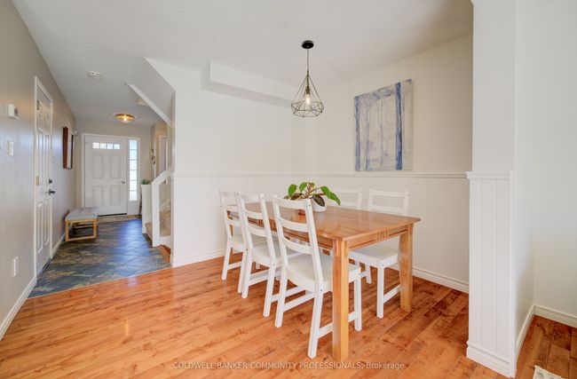 12 Gage St, House attached with 3 bedrooms, 2 bathrooms and 1 parking in Grimsby ON | Image 8