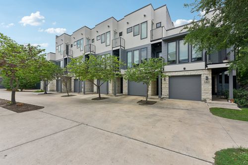 e-2300 S 5th St, Austin, TX, 78704-4188 | Card Image