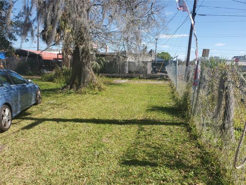 2213 W Parker St, LAKELAND, FL, 33815-1001 | Card Image