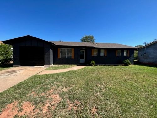 2333 Marsalis Dr, Abilene, TX, 79603-2451 | Card Image