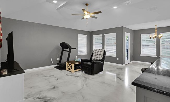 412 Travis Dr, House other with 4 bedrooms, 2 bathrooms and 2 parking in McGregor TX | Image 6