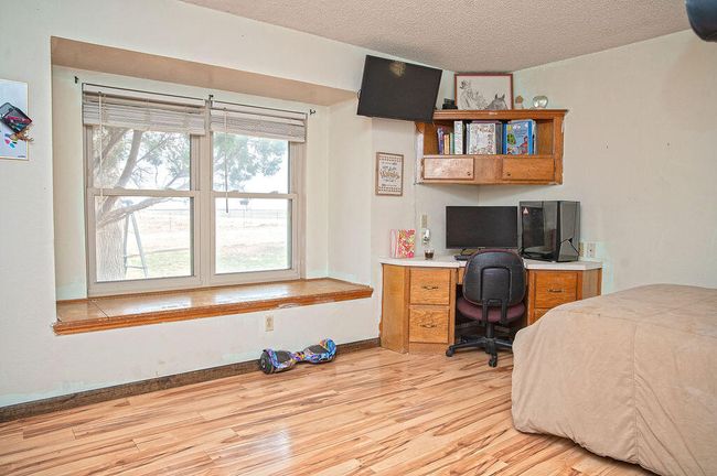 1560 State Highway 214, House other with 3 bedrooms, 3 bathrooms and null parking in Plains TX | Image 16