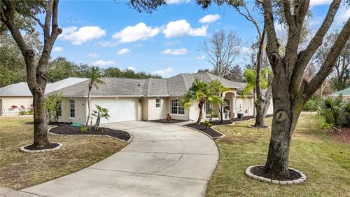 9 Sherrington Dr, Ormond Beach, FL, 32174-3019 | Card Image