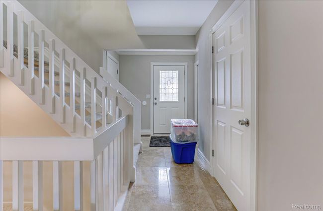 6522 Scenic Pines Ct, Condo with 3 bedrooms, 4 bathrooms and null parking in Clarkston MI | Image 7