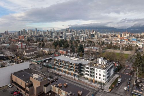 406-2471 St George St, Vancouver, BC, V5T0J9 | Card Image