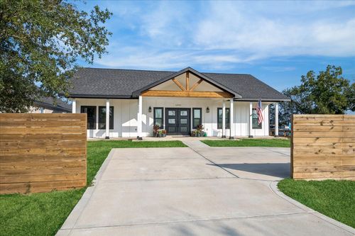 12915 Green Valley Dr, Rosharon, TX, 77583-6242 | Card Image