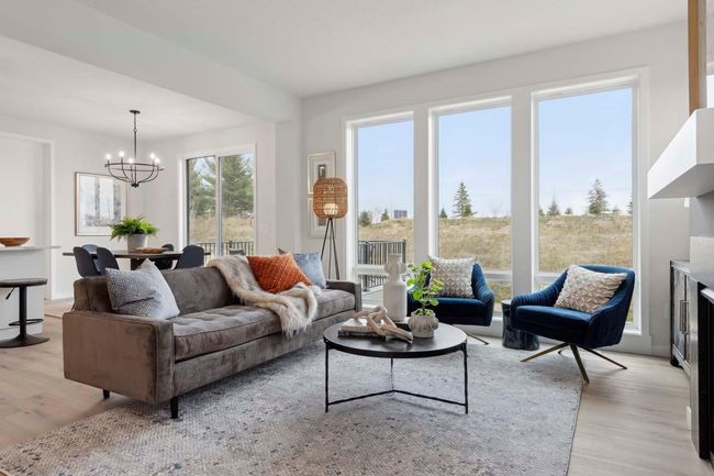 Photo taken from previous model with a similar floorplan. While similar, some options shown in the picture may not be included in this pricing. Please ask for a detailed list of included features for this listing. | Image 25