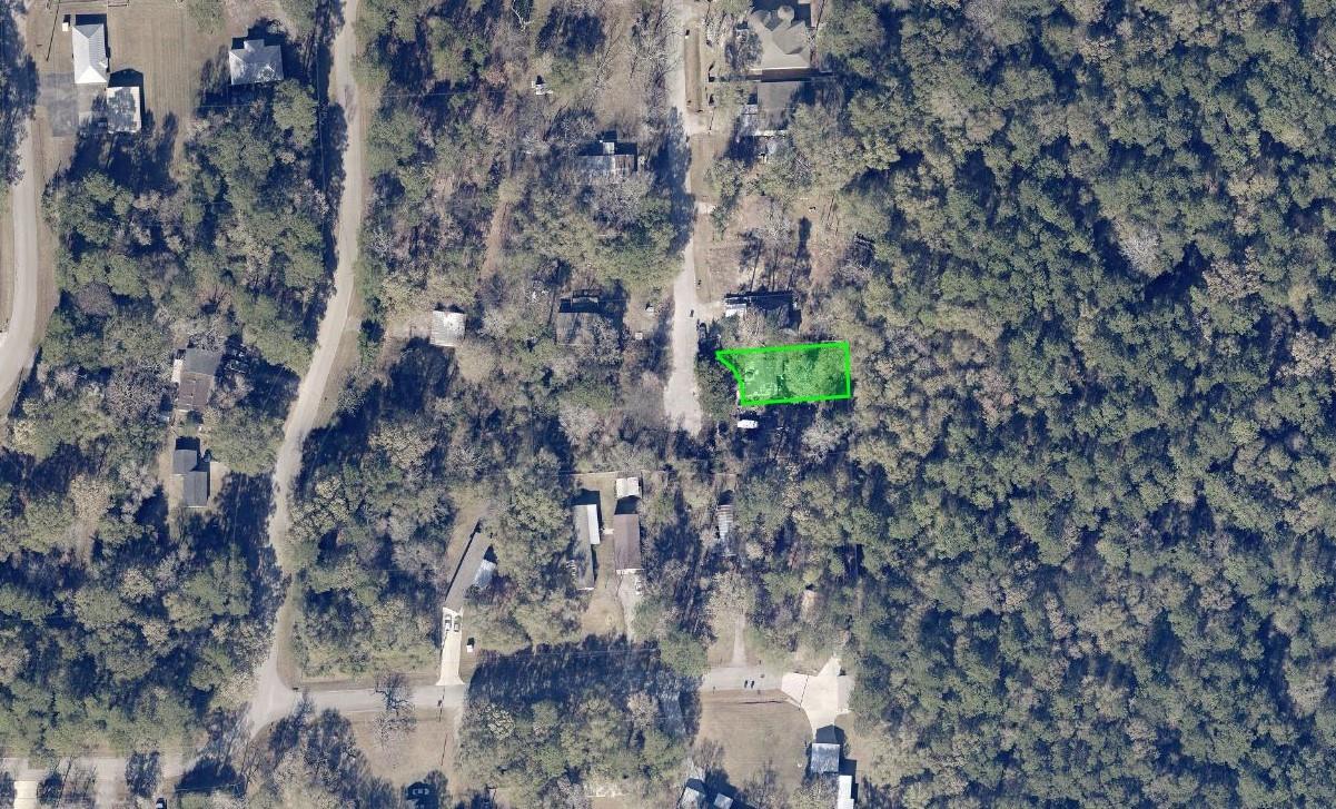Land in Huffman 2