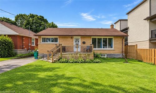 195 Belleview Ave, Kitchener, ON, N2B1G6 | Card Image
