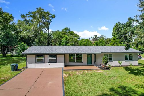 215 Edgewood Dr, BARTOW, FL, 33830-4228 | Card Image
