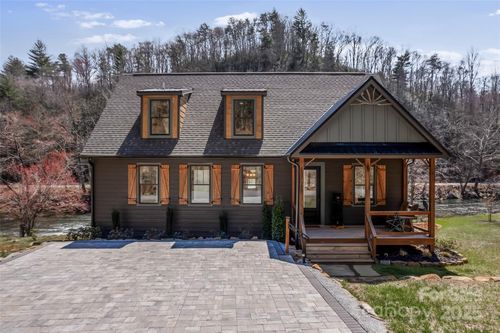 186 Grayling Dr, Cullowhee, NC, 28723-1799 | Card Image