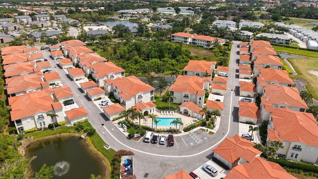 301B2 - 301 Ravinia Cir, Condo with 3 bedrooms, 2 bathrooms and null parking in VENICE FL | Image 44