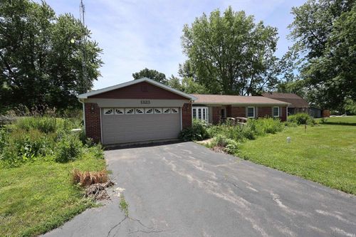 1323 W 200 S, Warsaw, IN, 46580 | Card Image