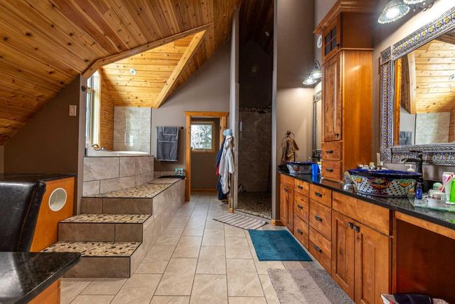 62407 Range Road 431, House other with 3 bedrooms, 4 bathrooms and 4 parking in Ardmore AB | Image 25
