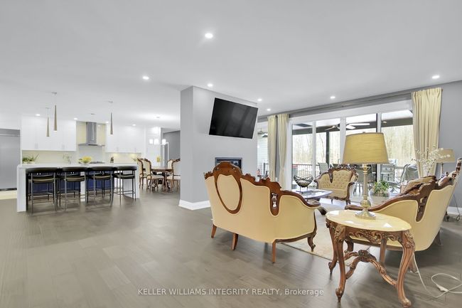 139 St Thomas Rd, House other with 6 bedrooms, 4 bathrooms and 11 parking in Vars ON | Image 10