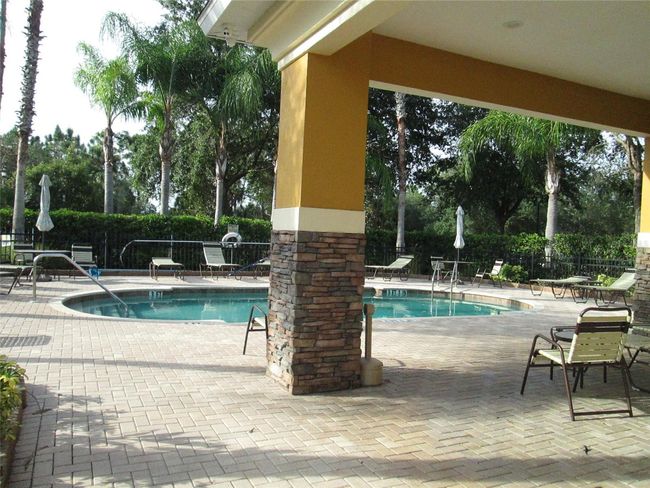 13027 Tigers Eye Drive, Townhouse with 3 bedrooms, 2 bathrooms and null parking in Venice FL | Image 10