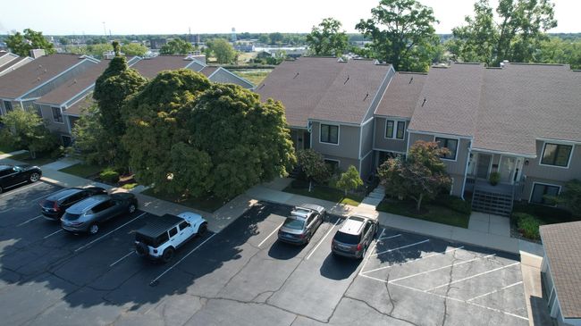 201 Wayne St, Condo with 3 bedrooms, 2 bathrooms and null parking in Saint Joseph MI | Image 37