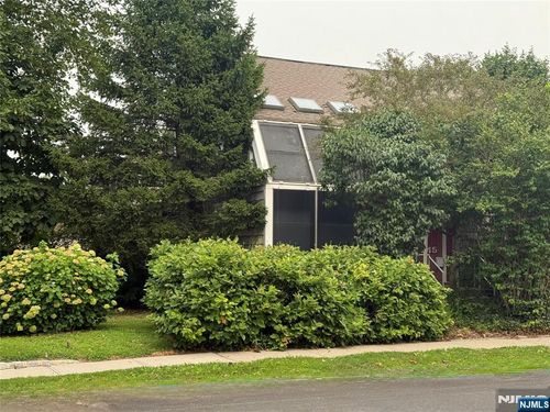 269 Lasalle Ave, Hasbrouck Heights, NJ, 07604-2015 | Card Image
