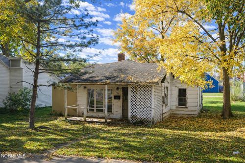 409 Beech St, Saint Marys, OH, 45885-2416 | Card Image