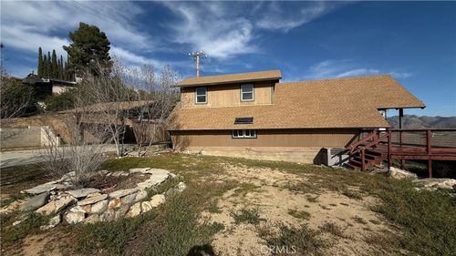 732 Sierra Vista Dr, Wofford Heights, CA, 93285-9407 | Card Image