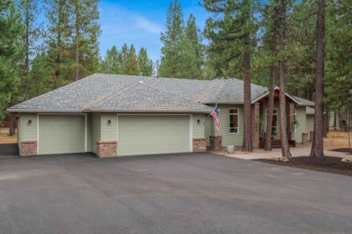 14213 Clearwater, La Pine, OR, 97739-9463 | Card Image