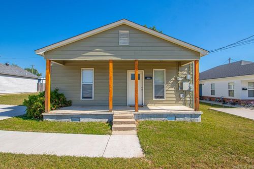 712 S Border St, Benton, AR, 72015-5802 | Card Image