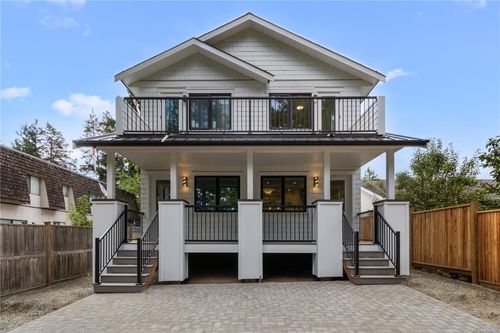 a-149 First Ave W, Qualicum Beach, BC, V9K1G9 | Card Image