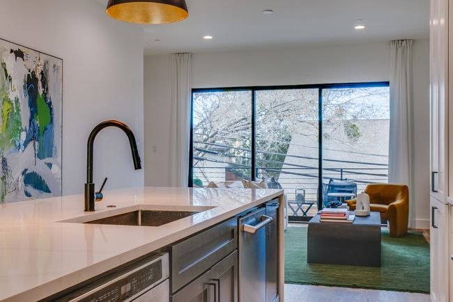UNIT-108 - 805 Pavillion St, Condo with 3 bedrooms, 4 bathrooms and null parking in Dallas TX | Image 14
