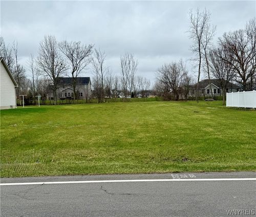 VL Moyer Road S, Wheatfield, NY, 14120 | Card Image