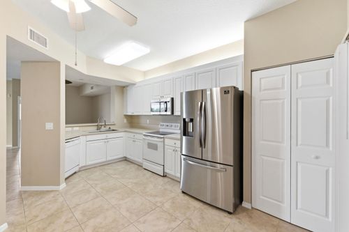 107-7765 Yardley Drive, Tamarac, FL, 33321 | Card Image